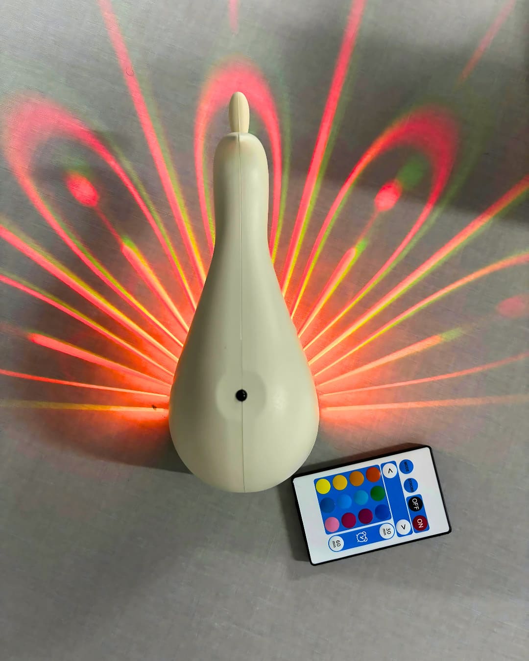 Lampe murale LED Paon – Projection décorative pour la maison